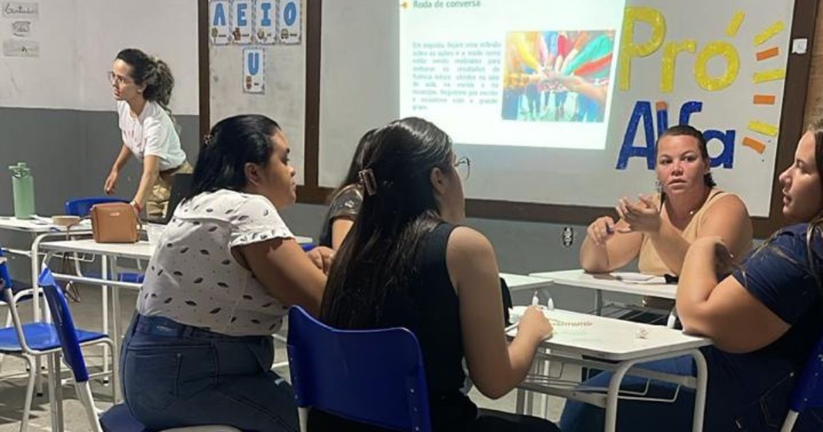Seminário local de boas práticas do ProAlfa e LEEI valoriza experiências na alfabetização infantil em Grossos