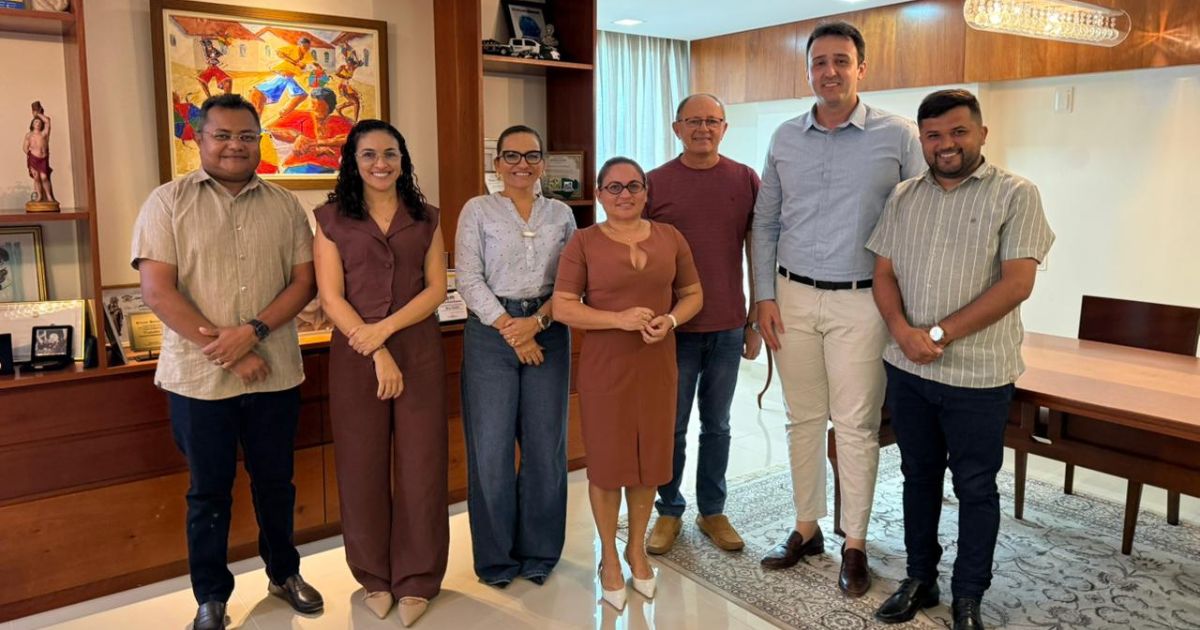 Prefeita Cinthia viabiliza mais de R$1 milhão para pavimentação do loteamento José Maria Rodrigues